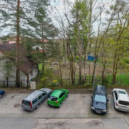 Unique With A Balcony In By Renters * سوبوت